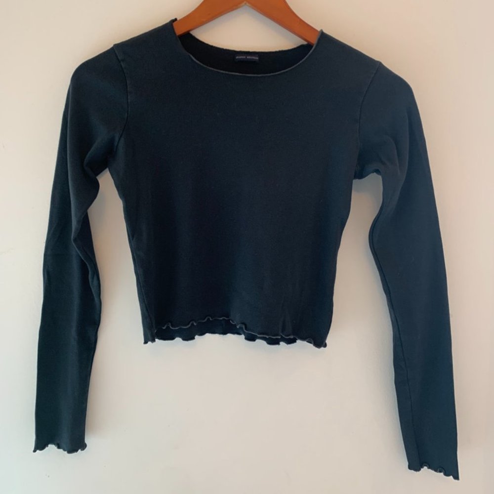 Brandy Melville Wynn - long sleeve top Bundle with other Brandy for a deal!